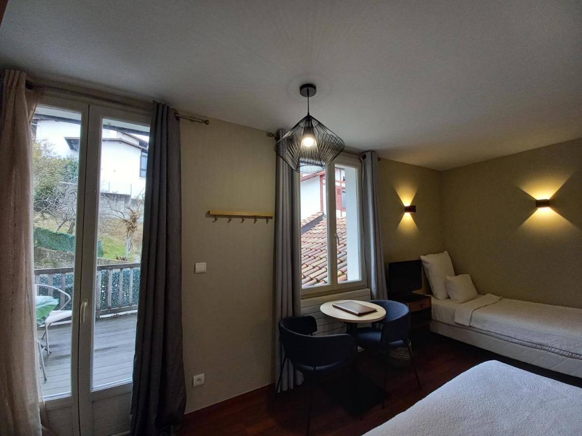 Hotel La Caravelle ซีบูร์ ภายนอก รูปภาพ